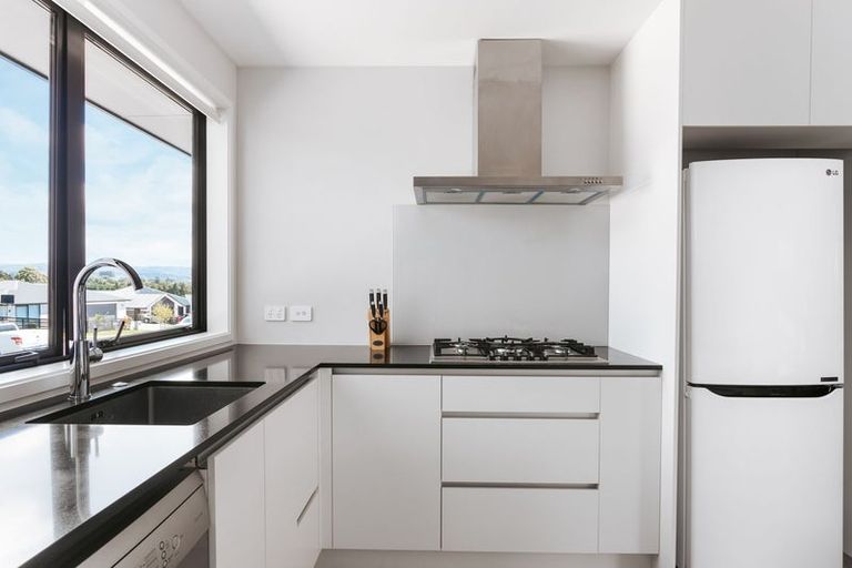 Photo of property in 22 Stingray Drive, Omokoroa, 3114