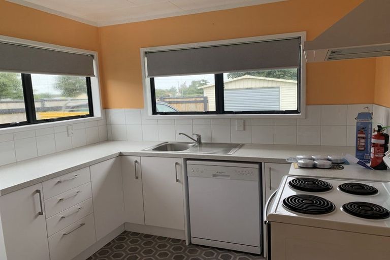 Photo of property in 54 Nancy Street, Takapau, 4203