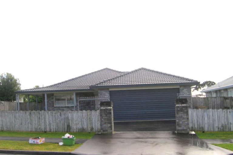 Photo of property in 18 Elderberry Road, Burswood, Auckland, 2013