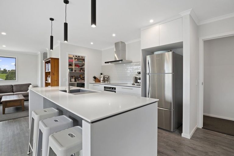 Photo of property in 137 Mapua Drive, Mapua, 7005