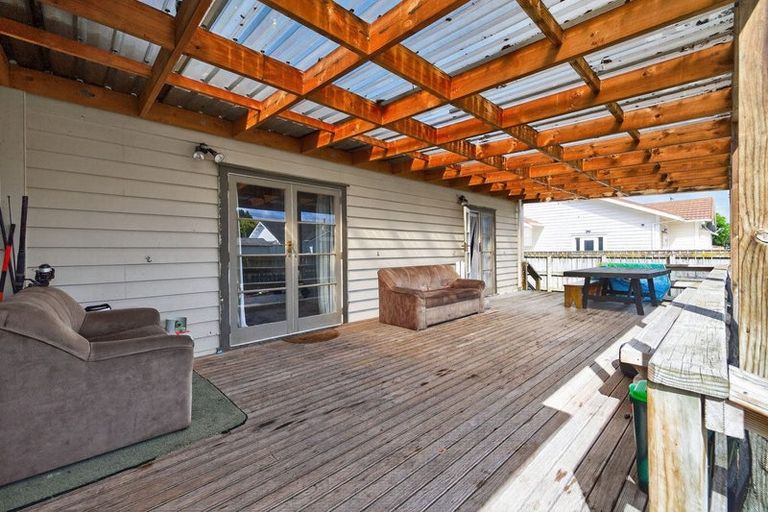 Photo of property in 1a Wellington Street, Feilding, 4702