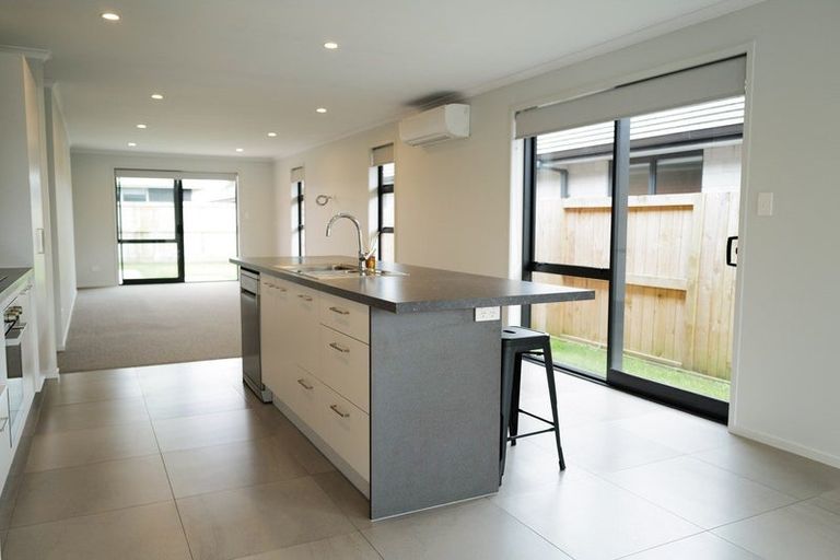 Photo of property in 27 Te Wharo Drive, Papamoa, 3118