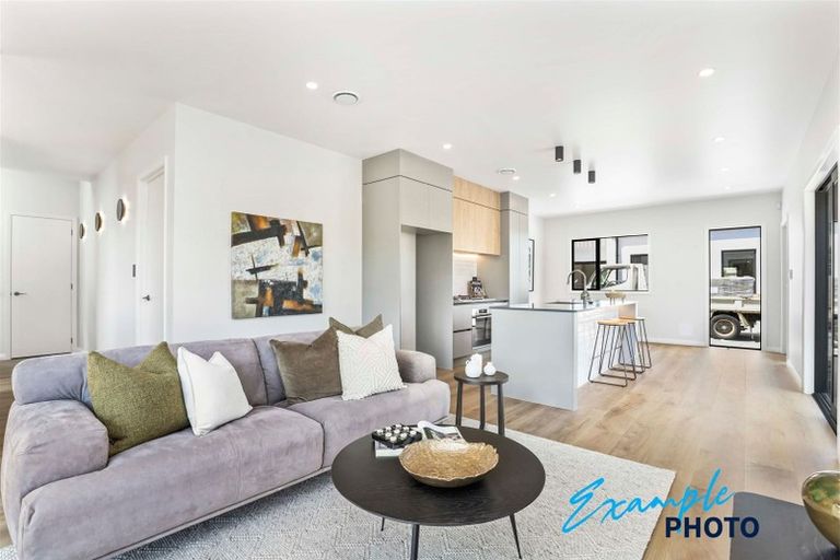 Photo of property in 4/64 Banbury Crescent, Fairfield, Hamilton, 3214