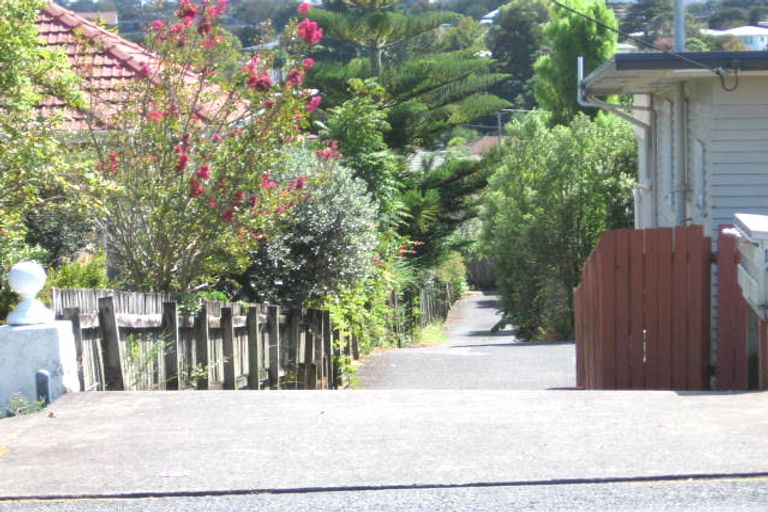 Photo of property in 2/103 Hutchinson Avenue, New Lynn, Auckland, 0600