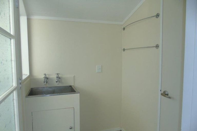 Photo of property in 2/12 Kekeno Grove, Tirohanga, Lower Hutt, 5010