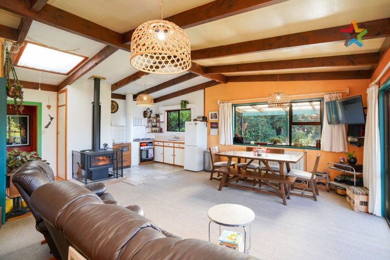 Photo of property in Pania Lodge, 133 Horseshoe Bay Road, Stewart Island/rakiura, Stewart Island, 9818