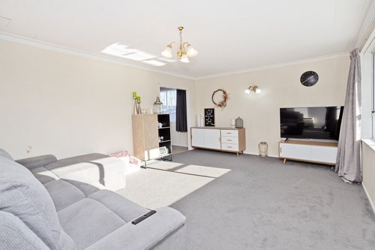 Photo of property in 21 Paterson Street, Grasmere, Invercargill, 9810