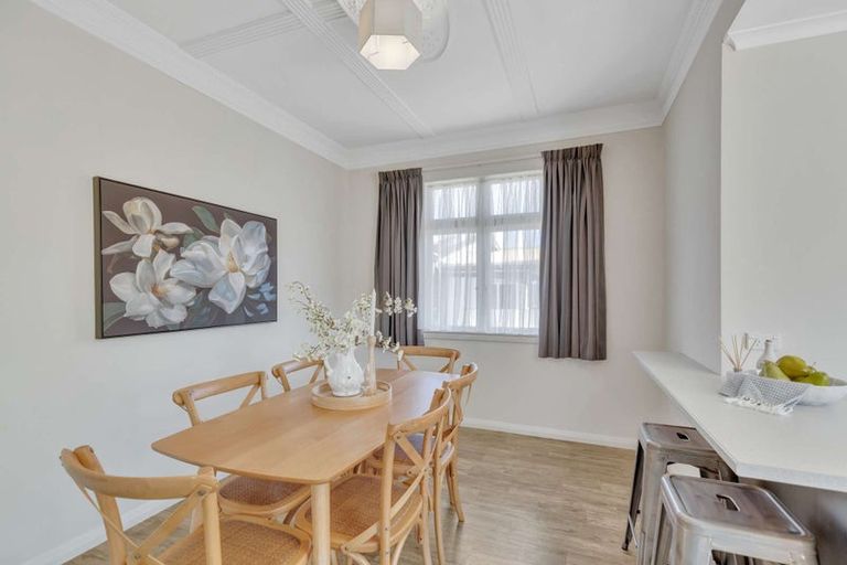 Photo of property in 38 Miro Street, Takaro, Palmerston North, 4410