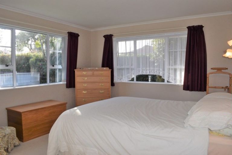 Photo of property in 9 Old Coach Road South, Otaki Beach, Otaki, 5512