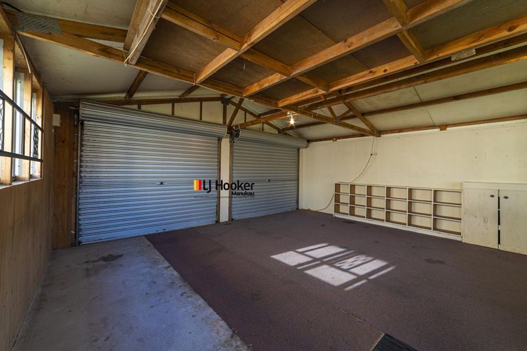 Photo of property in 18 Dungarvon Place, Clendon Park, Auckland, 2103