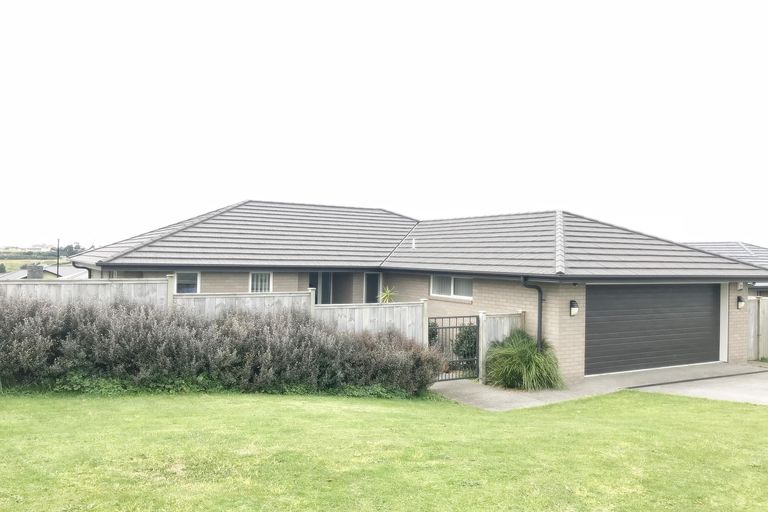 Photo of property in 19 Pyne Crescent, Pokeno, 2402