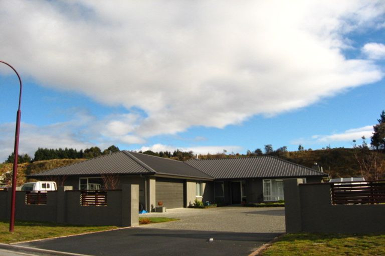 Photo of property in 7 Sylvan Street, Lake Hayes, Queenstown, 9304