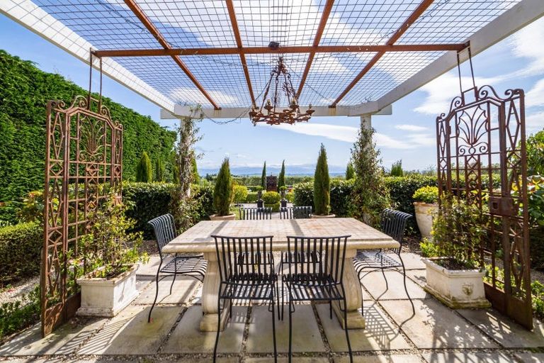 Photo of property in 103 Southdown Drive, Martinborough, 5781