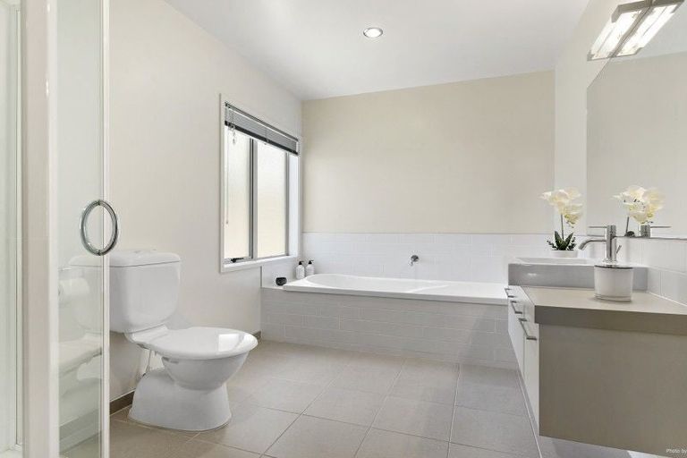 Photo of property in 45 Winsley Terrace, Churton Park, Wellington, 6037