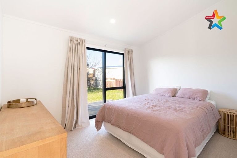 Photo of property in 42 Norfolk Crescent, Otaki Beach, Otaki, 5512