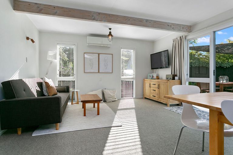 Photo of property in 26 Shelley Street, Leamington, Cambridge, 3432