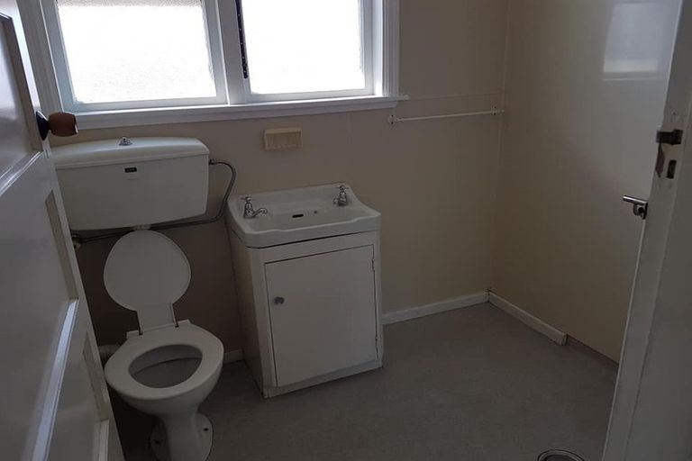 Photo of property in 139 Derby Street, Westport, 7825