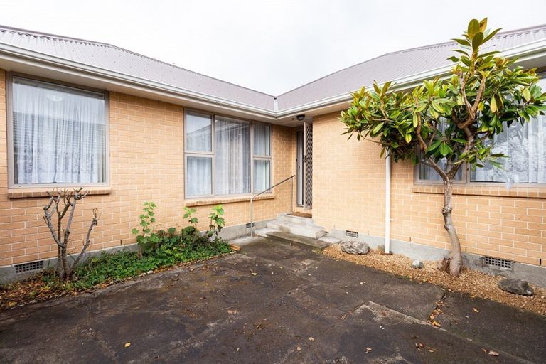 Photo of property in 39 Brabourne Street, Hillsborough, Christchurch, 8022