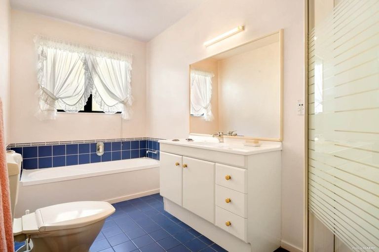 Photo of property in 79 Bushlands Park Drive, Albany, Auckland, 0632