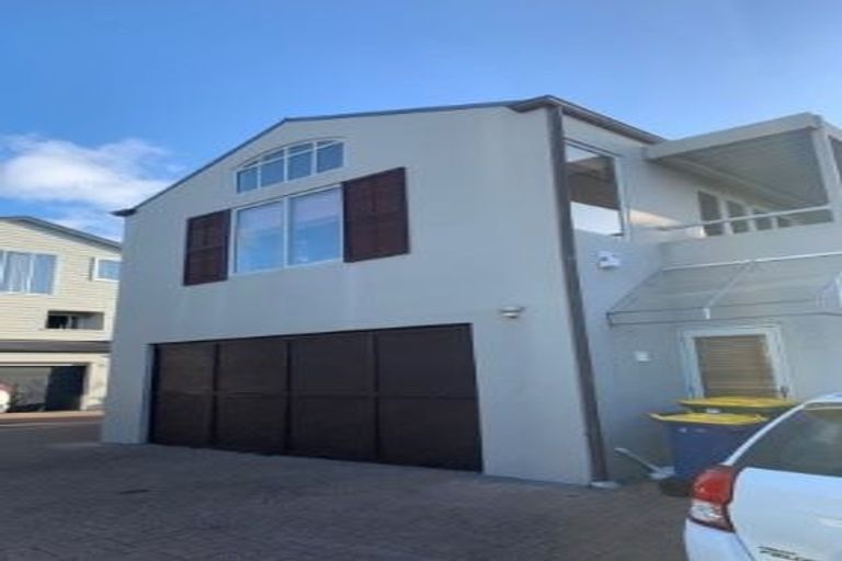 Photo of property in 1/94 Kitchener Road, Milford, Auckland, 0620