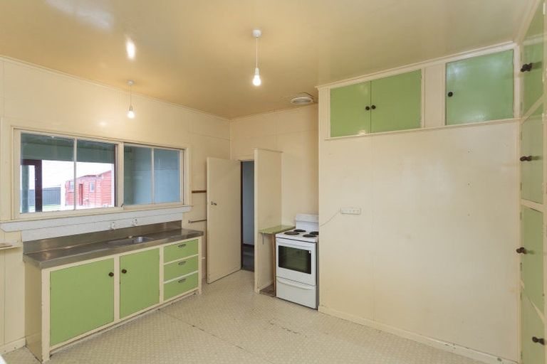 Photo of property in 73 Ormond Road, Whataupoko, Gisborne, 4010