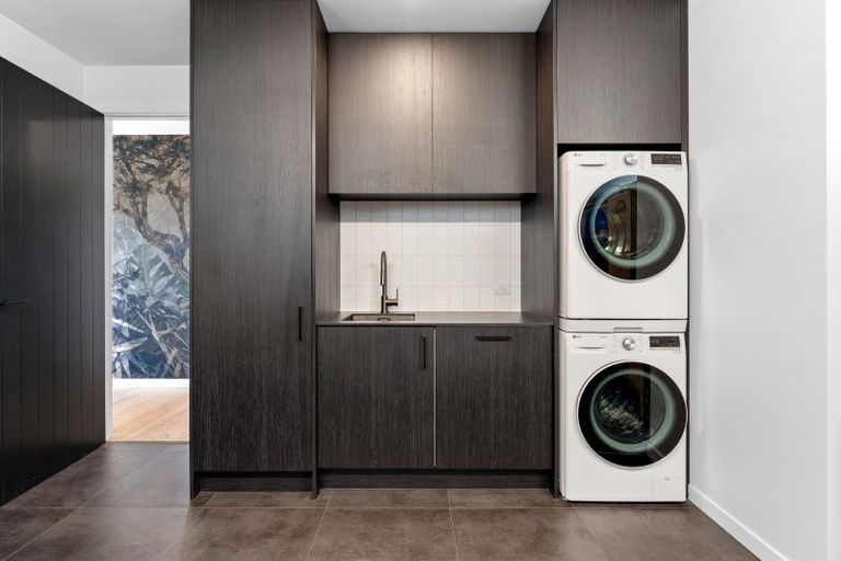 Photo of property in 8 Tiaki Lane, Matakana, 0985