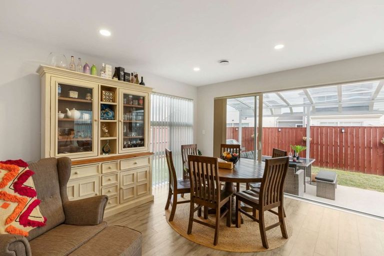 Photo of property in 14 Gum Spear Road, Takanini, 2112