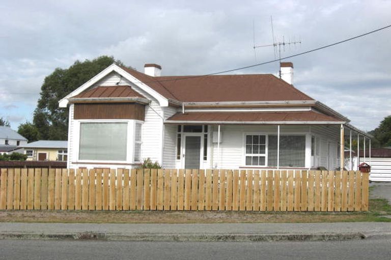 Photo of property in 19 Mill Road, Waimate, 7924