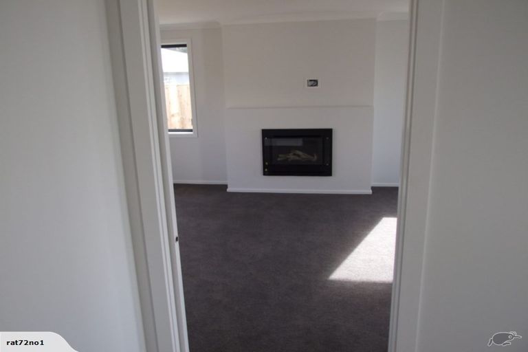 Photo of property in 22 Freedom Drive, Kelvin Grove, Palmerston North, 4414
