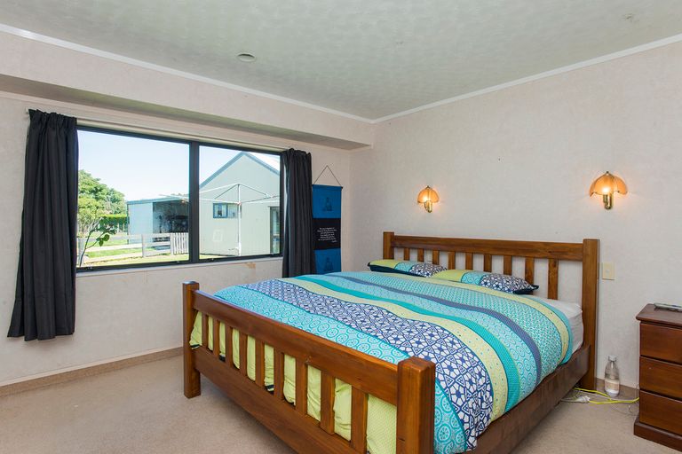 Photo of property in 24 Cameron Road, Makauri, Gisborne, 4071