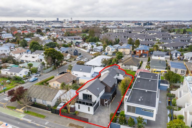 Photo of property in 174 Strickland Street, Sydenham, Christchurch, 8023
