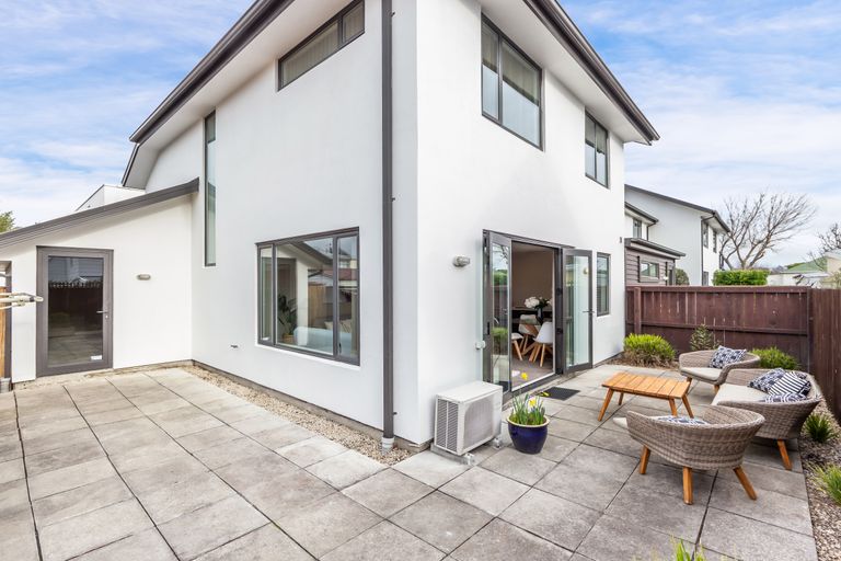 Photo of property in 174 Strickland Street, Sydenham, Christchurch, 8023