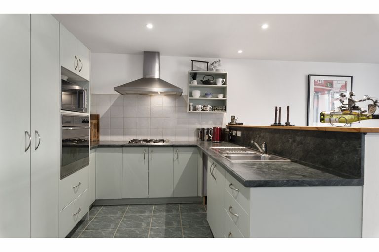 Photo of property in 6/6-8 Pannill Place, Oteha, Auckland, 0632