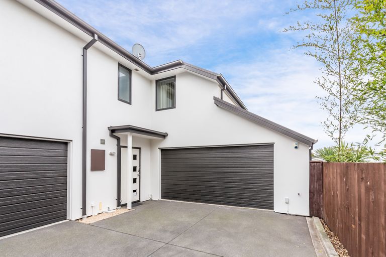 Photo of property in 174 Strickland Street, Sydenham, Christchurch, 8023