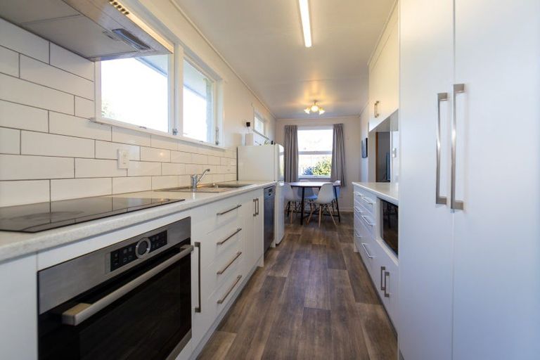 Photo of property in 1/1007 Duke Street, Mahora, Hastings, 4120