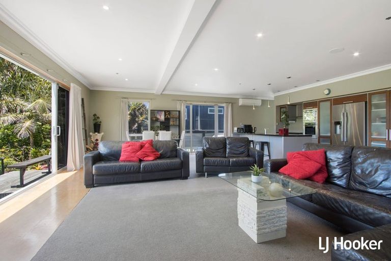 Photo of property in 4 Wilson Road, Waihi Beach, 3611