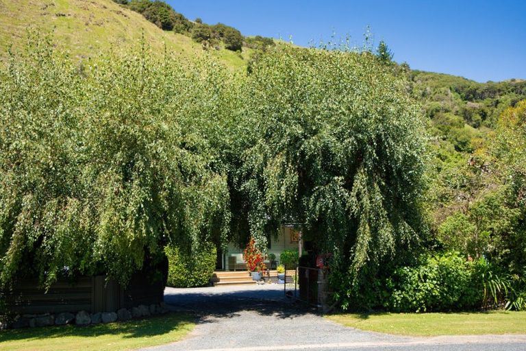 Photo of property in 2147 State Highway 1, Oaro, Kaikoura, 7374