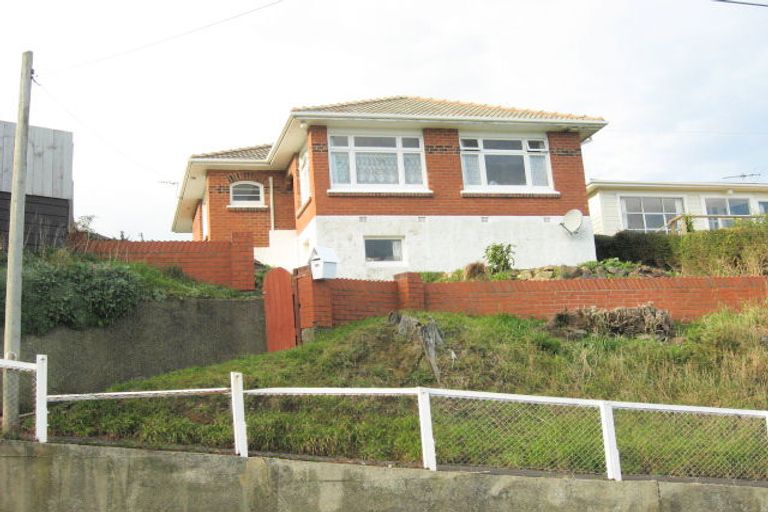 Photo of property in 273 Kenmure Road, Kenmure, Dunedin, 9011