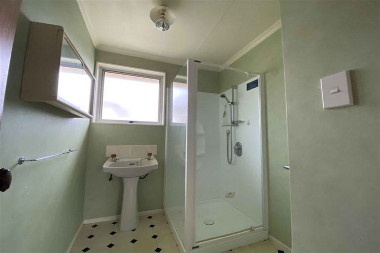 Photo of property in 49 Maitland Street, Strathern, Invercargill, 9812