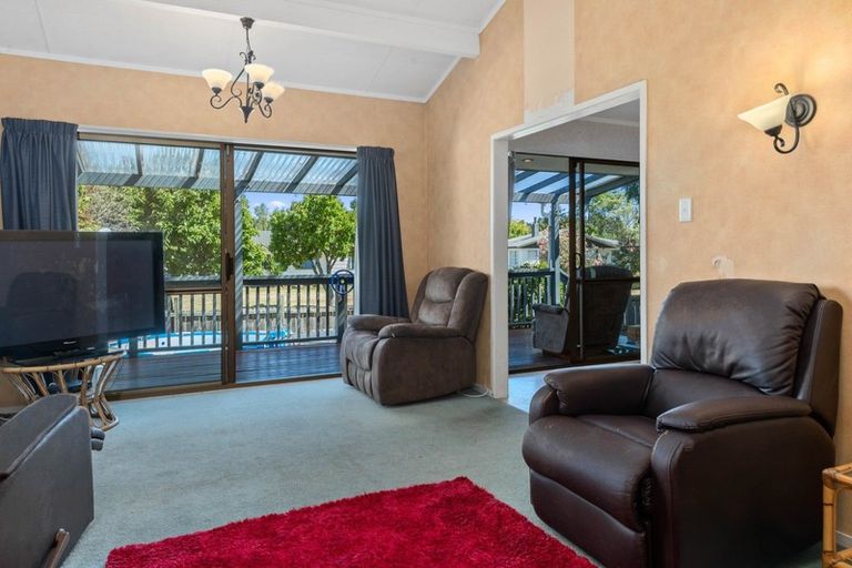 Photo of property in 1 Dickens Street, Owhata, Rotorua, 3010
