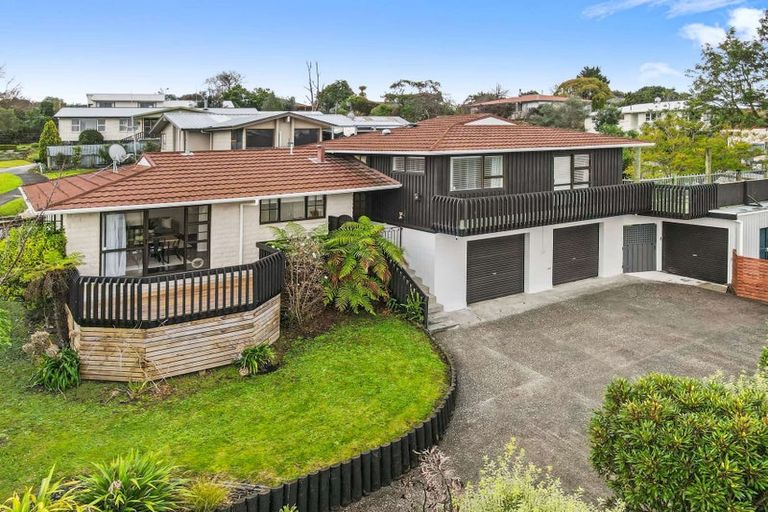 Photo of property in 5 Rangeview Place, Feilding, 4702