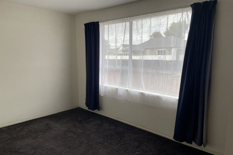 Photo of property in 70a Glenmore Avenue, Casebrook, Christchurch, 8051