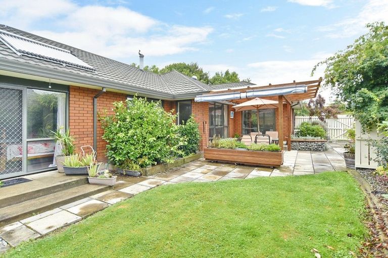 Photo of property in 35 Kingsbury Avenue, Rangiora, 7400