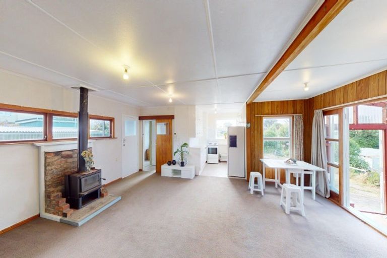 Photo of property in 165 Kahukura Avenue, Waitarere Beach, Levin, 5510