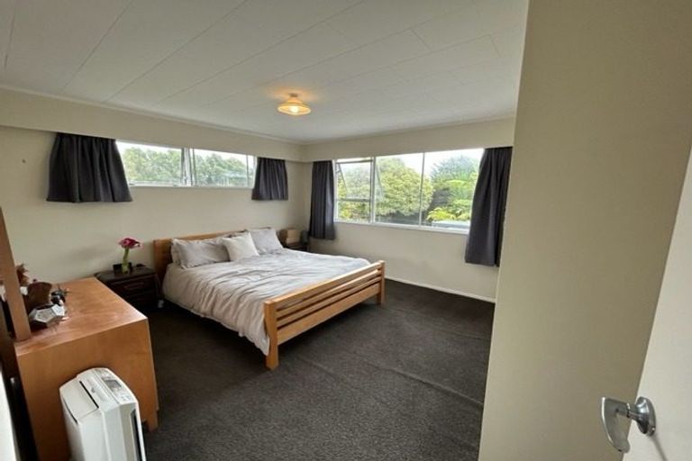 Photo of property in 19 Nimmo Avenue, Waikanae, 5036