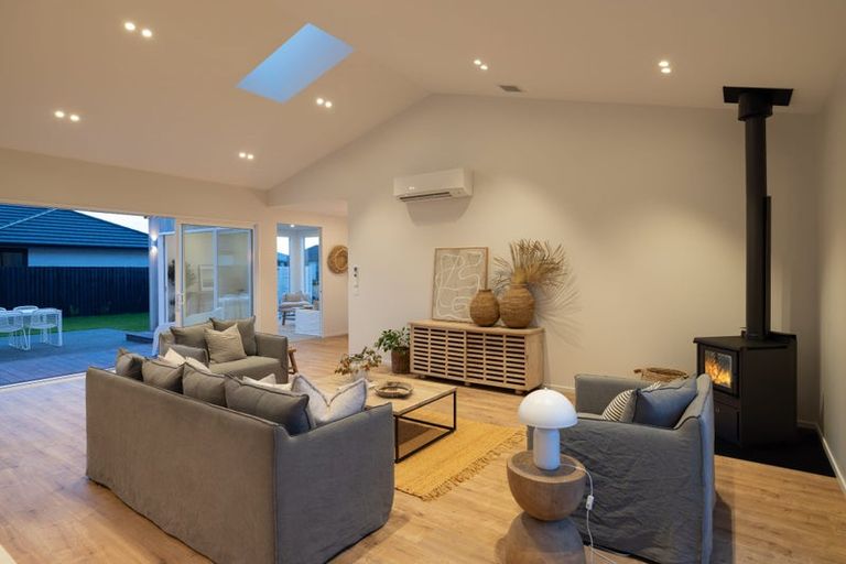 Photo of property in 186 Georgina Street, Marshland, Christchurch, 8083