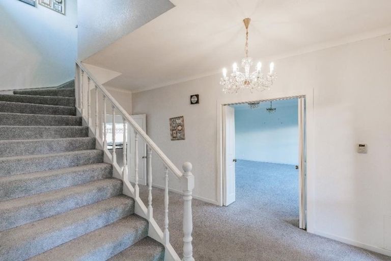 Photo of property in 78 Becroft Drive, Forrest Hill, Auckland, 0620