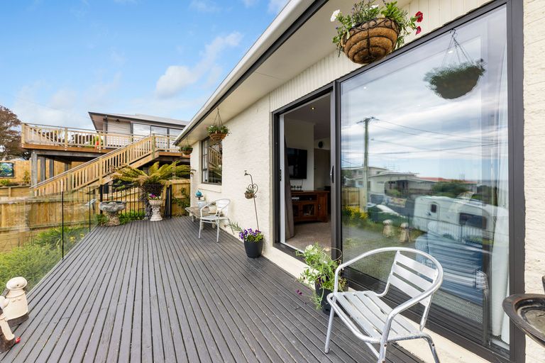 Photo of property in 5 Bennett Road, Ocean View, Dunedin, 9035