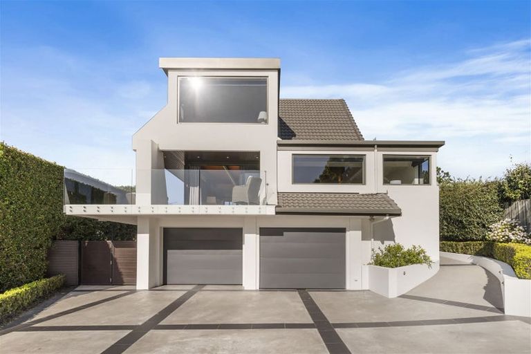 Photo of property in 40 Takutai Avenue, Bucklands Beach, Auckland, 2012