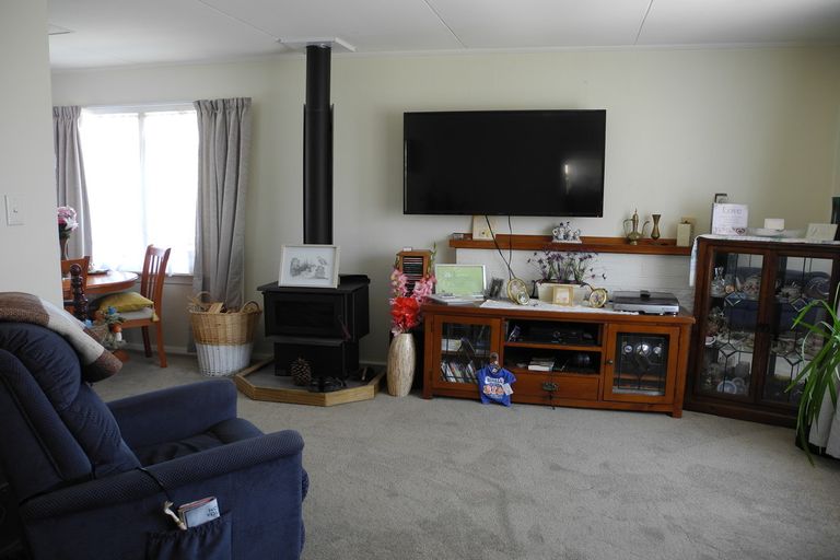 Photo of property in 6 Elizabeth Street, Waimate, 7924